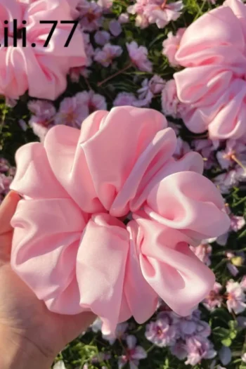 Lily 077-Satin Scrunchie